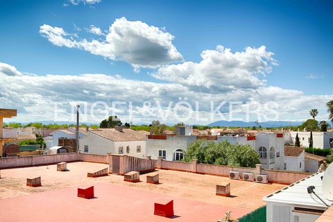 Lejlighed i Empuriabrava, Gerona, Empuriabrava - € 181.000 | Ref: W-02ZRZA - foto 8