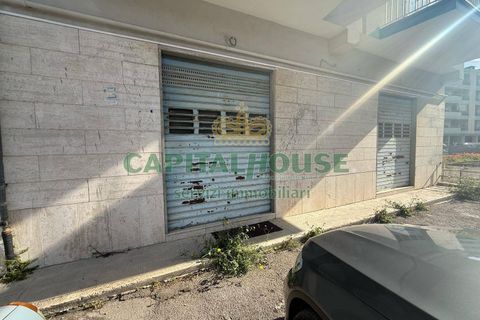 L'establiment comercial a Roccapiemonte, Salerno, Roccapiemonte - € 2.000/mes | Ref: 137 - foto 3
