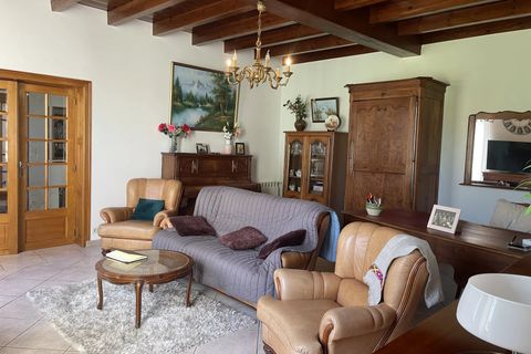 Villa i Varaize, Charente-Maritime, Varaize - € 299.999 | Ref: BVI77967 - foto 3