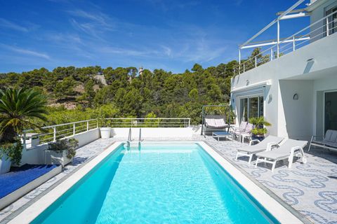 Villa a Marseille, Bouches-du-Rhone, Marseille - € 3.150.000 | Ref: HH-15100210 - foto 8