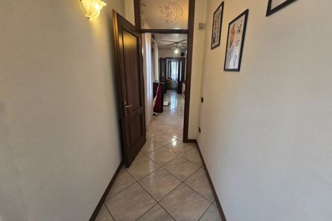 Villa i Stra, Venice, Stra - € 375.000 | Ref: Vst0005 - foto 8