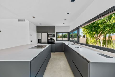 Villa i Albir, Alicante, Albir - € 1.300.000 | Ref: NO5473 - foto 9