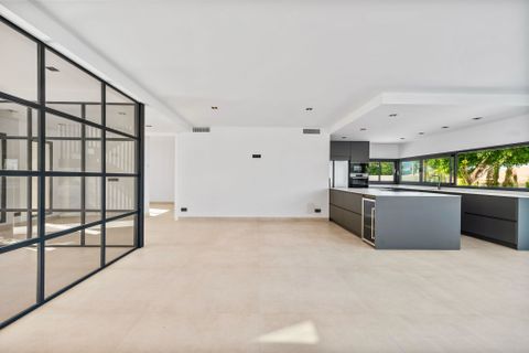 Villa i Albir, Alicante, Albir - € 1.300.000 | Ref: NO5473 - foto 11