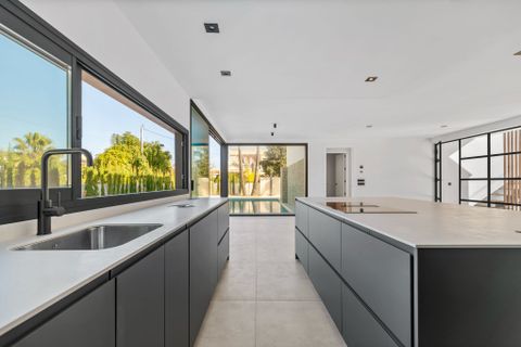 Villa i Albir, Alicante, Albir - € 1.300.000 | Ref: NO5473 - foto 12