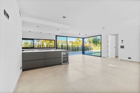 Villa i Albir, Alicante, Albir - € 1.300.000 | Ref: NO5473 - foto 17