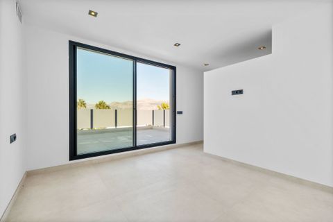 Villa i Albir, Alicante, Albir - € 1.300.000 | Ref: NO5473 - foto 18