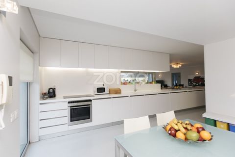 Villa i Guimaraes, Braga, Guimaraes - € 960.000 | Ref: ZMPT576393 - foto 7