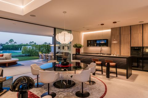 Villa in Marbella, Malaga, Marbella - € 7.900.000 | Ref: V12-9 - foto 11