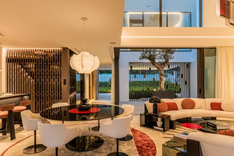 Villa in Marbella, Malaga, Marbella - € 7.900.000 | Ref: V12-9 - foto 14