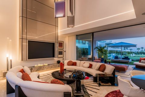 Villa in Marbella, Malaga, Marbella - € 7.900.000 | Ref: V12-9 - foto 18