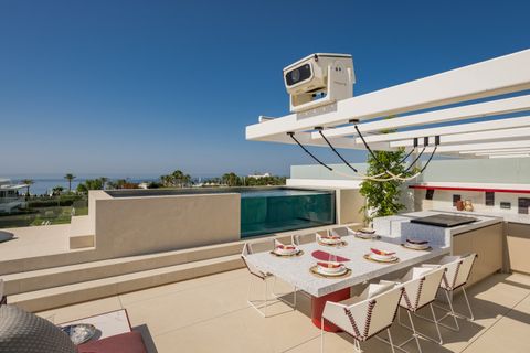 Villa in Marbella, Malaga, Marbella - € 7.900.000 | Ref: V12-9 - foto 27