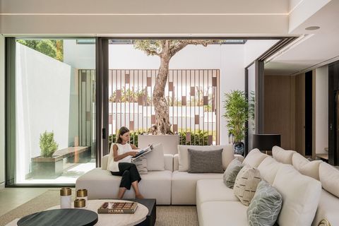 Villa i Marbella, Malaga, Marbella - € 7.500.000 | Ref: V12-8 - foto 1