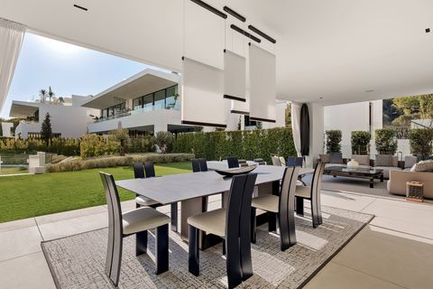 Villa i Marbella, Malaga, Marbella - € 7.500.000 | Ref: V12-8 - foto 12