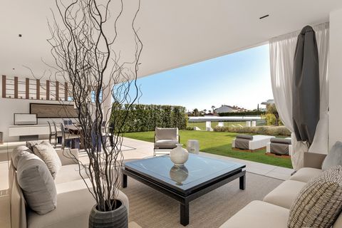 Villa i Marbella, Malaga, Marbella - € 7.500.000 | Ref: V12-8 - foto 16