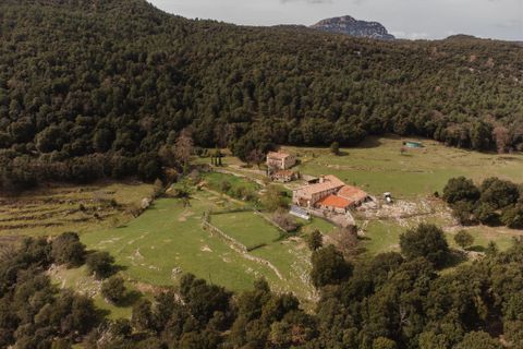 Farm hus i Tortella, Gerona, Tortella - € 1.500.000 | Ref: 7302 - foto 1