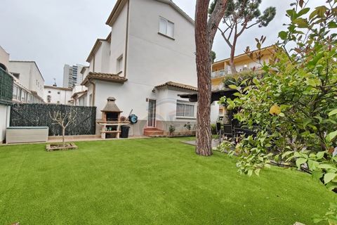 Villa in Platja D'aro, Gerona - photo 1
