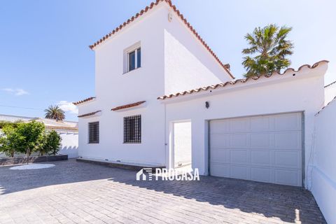 Villa i Empuriabrava, Gerona, Empuriabrava - € 889.000 | Ref: 3704 - foto 41