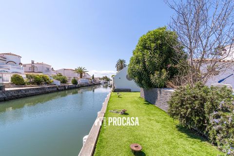 Villa i Empuriabrava, Gerona, Empuriabrava - € 889.000 | Ref: 3704 - foto 45