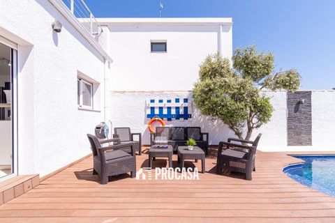 Villa i Empuriabrava, Gerona, Empuriabrava - € 849 000 | Ref: 3704 - foto 49