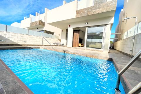 Villa i Playa Flamenca, Alicante, Playa Flamenca - € 355 000 | Ref: ks4786 - foto 2
