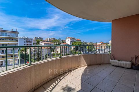 Lejlighed i Antibes, Alpes-Maritimes, Antibes - € 415.000 | Ref: 85835886 - foto 2