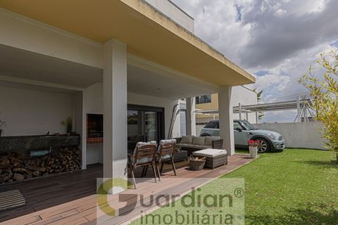 Villa i Barreiro, Setubal, Barreiro - € 575.000 | Ref: Gi250002 - foto 1