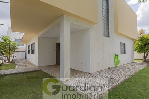 Villa i Barreiro, Setubal, Barreiro - € 575.000 | Ref: Gi250002 - foto 9