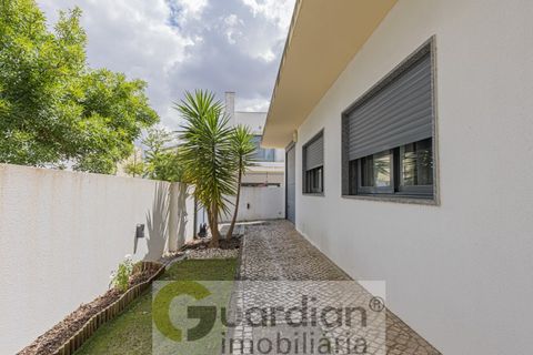 Villa i Barreiro, Setubal, Barreiro - € 575.000 | Ref: Gi250002 - foto 11