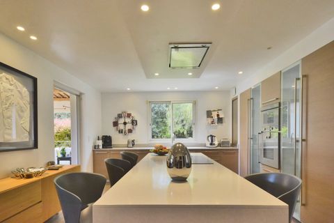 Villa i Valbonne, Alpes-Maritimes, Valbonne - € 2.200.000 | Ref: 16878 - foto 11