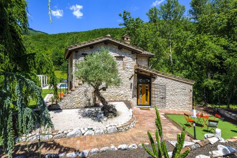 Villa a Sarnano, Macerata, Sarnano - € 390.000 | Ref: 552 - foto 8