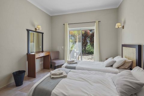 Villa i Estombar, Faro, Estombar - € 1.299.000 | Ref: FC1028VCZ - foto 26