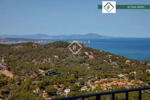 Helårsgrund i Begur, Gerona, Begur - € 315.000 | Ref: CBR59308 - foto 2