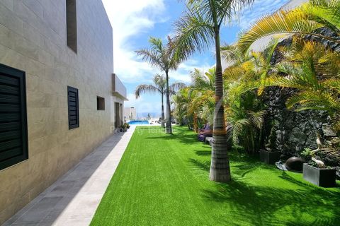 Villa a Adeje, Tenerife, Adeje - € 2.300.000 | Ref: 1-V3 - foto 7