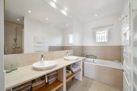 Villa a Saint-Raphael, Var, Saint-Raphael - € 2.950.000 | Ref: HH-15751993 - foto 11