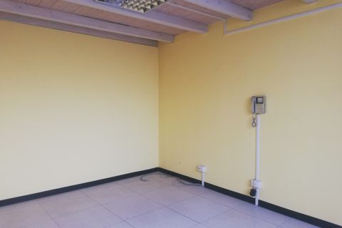 Erhvervsejendom i Moncalieri, Turin, Moncalieri - € 79.000 | Ref: 37401009-magazzinoviaquintinosella - foto 4