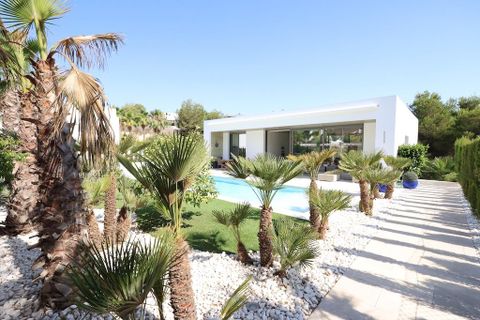 Villa a Orihuela, Alicante, Orihuela - € 880.000 | Ref: AM-01852/8919 - foto 2