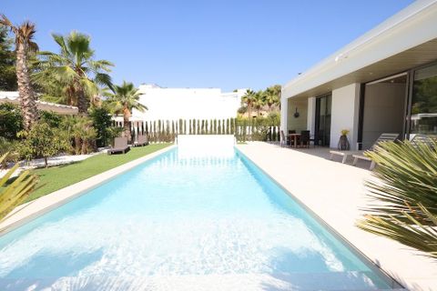 Villa a Orihuela, Alicante, Orihuela - € 880.000 | Ref: AM-01852/8919 - foto 4