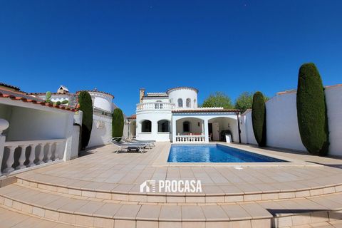 Villa i Empuriabrava, Gerona, Empuriabrava - € 1.050.000 | Ref: 3703 - foto 15