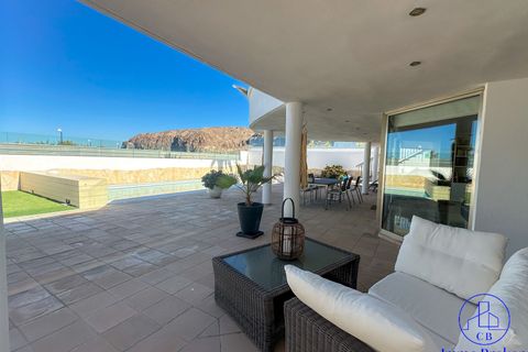 Villa a Arona, Tenerife, Arona - € 1.349.000 | Ref: LUX0010 - foto 11