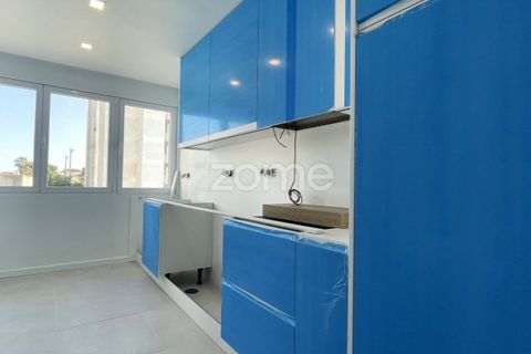 Lejlighed i Amadora, Lisbon, Amadora - € 750.000 | Ref: ZMPT575376 - foto 1