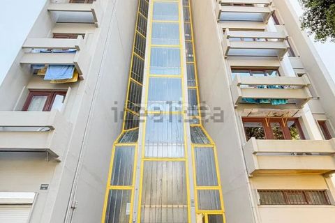 Lejlighed i Amadora, Lisbon, Amadora - € 750.000 | Ref: ZMPT575376 - foto 2