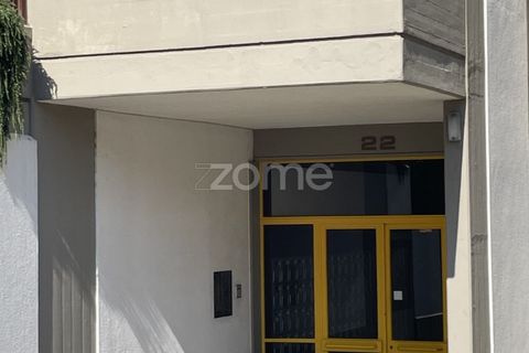 Lejlighed i Amadora, Lisbon, Amadora - € 750.000 | Ref: ZMPT575376 - foto 13