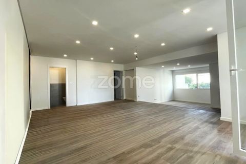 Lejlighed i Amadora, Lisbon, Amadora - € 750.000 | Ref: ZMPT575376 - foto 22