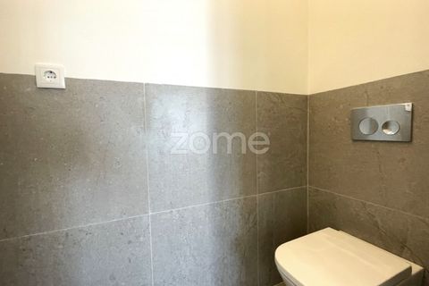 Lejlighed i Amadora, Lisbon, Amadora - € 750.000 | Ref: ZMPT575376 - foto 27