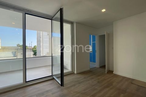 Lejlighed i Amadora, Lisbon, Amadora - € 750.000 | Ref: ZMPT575376 - foto 28