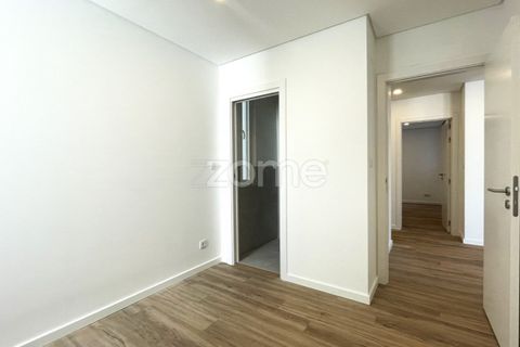 Lejlighed i Amadora, Lisbon, Amadora - € 750.000 | Ref: ZMPT575376 - foto 33