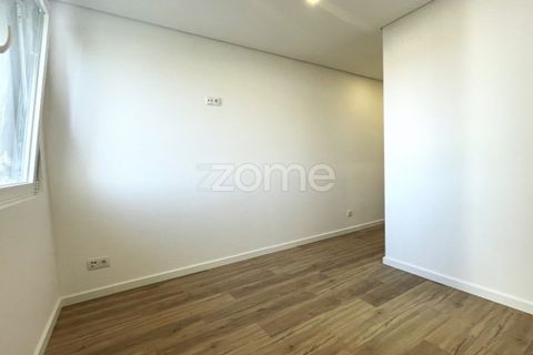 Lejlighed i Amadora, Lisbon, Amadora - € 750.000 | Ref: ZMPT575376 - foto 42