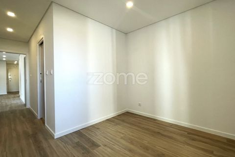 Lejlighed i Amadora, Lisbon, Amadora - € 750.000 | Ref: ZMPT575376 - foto 43