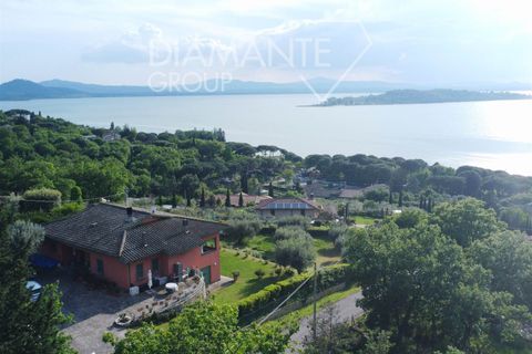 Villa i Magione, Perugia, Magione - € 780.000 | Ref: M7186 - foto 1