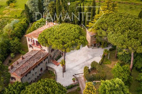 Villa in Cortona, Arezzo, Cortona - € 1.250.000 | Ref: AR7184 - foto 2